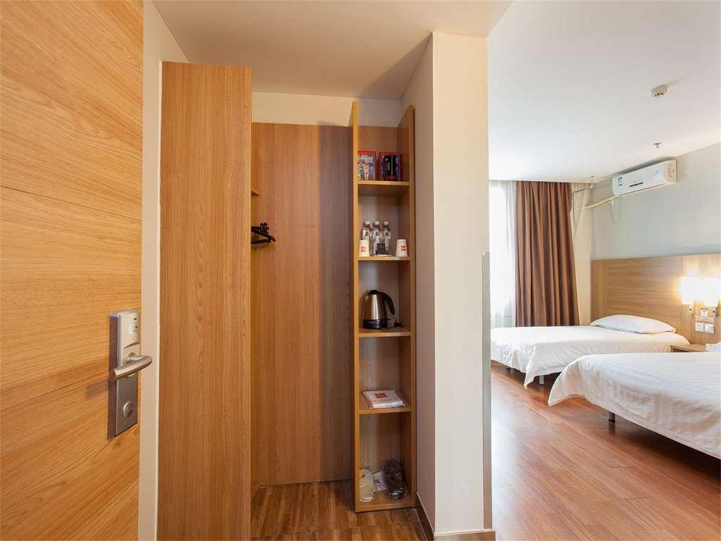 Ibis Luoyang Hi Tech Dev Zone Hotel Quarto foto
