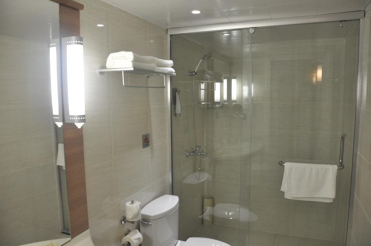 Ibis Luoyang Hi Tech Dev Zone Hotel Exterior foto